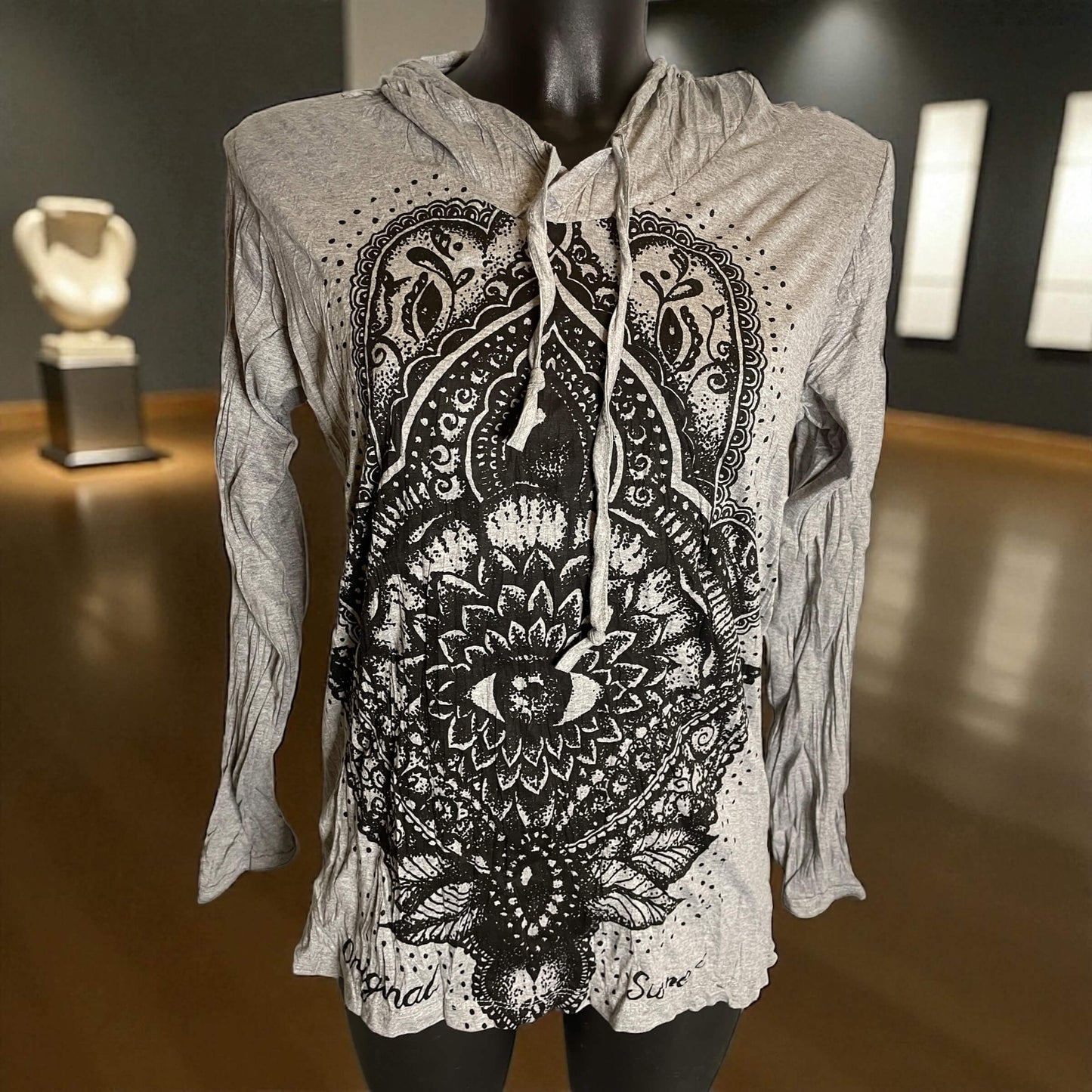 Hood donna Sure in cotone stropicciato — cappuccio leggero con stampa mandala & motivi lotus