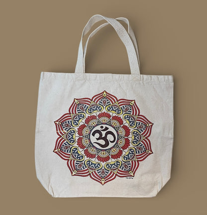 Borsa in tela di cotone grezzo con chiusura in velcro e stampa mandala con simbolo Om