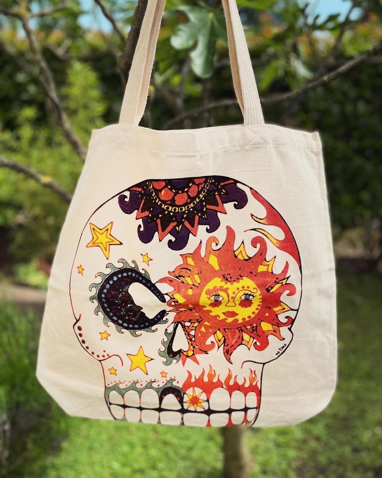 Borsa in tela di cotone grezzo con stampa artistica teschio sole e luna, tote bag resistente e capiente