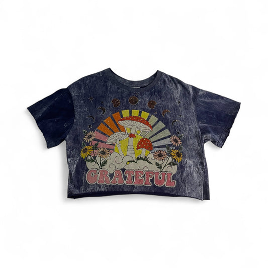 Crop top donna Grateful in cotone effetto vintage con stampa funghi psichedelici, fiori e scritta hippie anni ’70