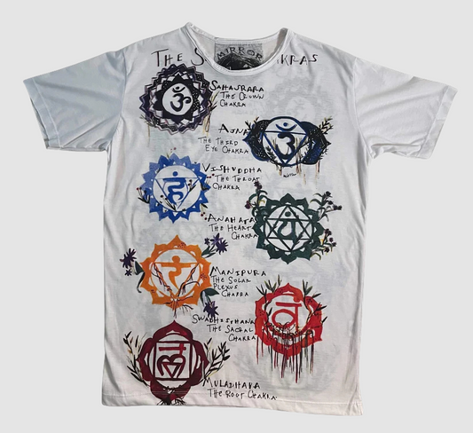 Maglietta “Seven Chakras” – T-shirt bianca con simboli dei 7 Chakra dipinti - ql maglie