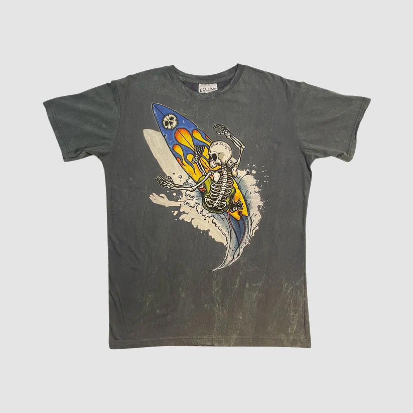 T-Shirt Uomo Skeleton Surfer, Stile Vintage Washed, Surf Graphic, marca ql maglie