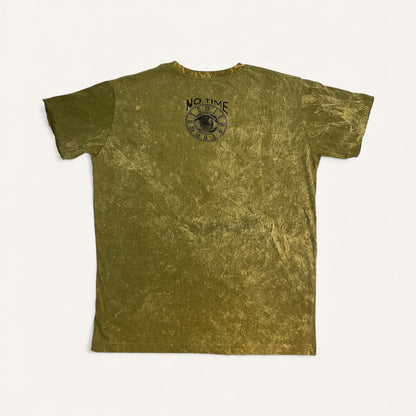 Maglietta uomo verde con stampa teschio messicano decorato in stile Sugar Skull su fondo stone-washed, retro