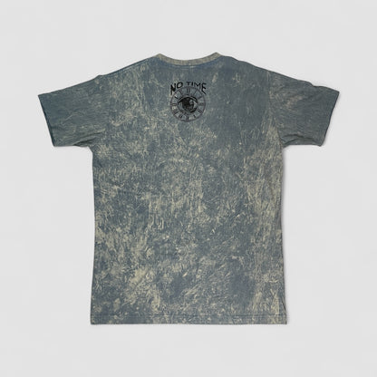 Maglietta unisex blu effetto vintage con stampa frontale di tre maggiolini decorati a fiori — t-shirt psichedelica in cotone, retro