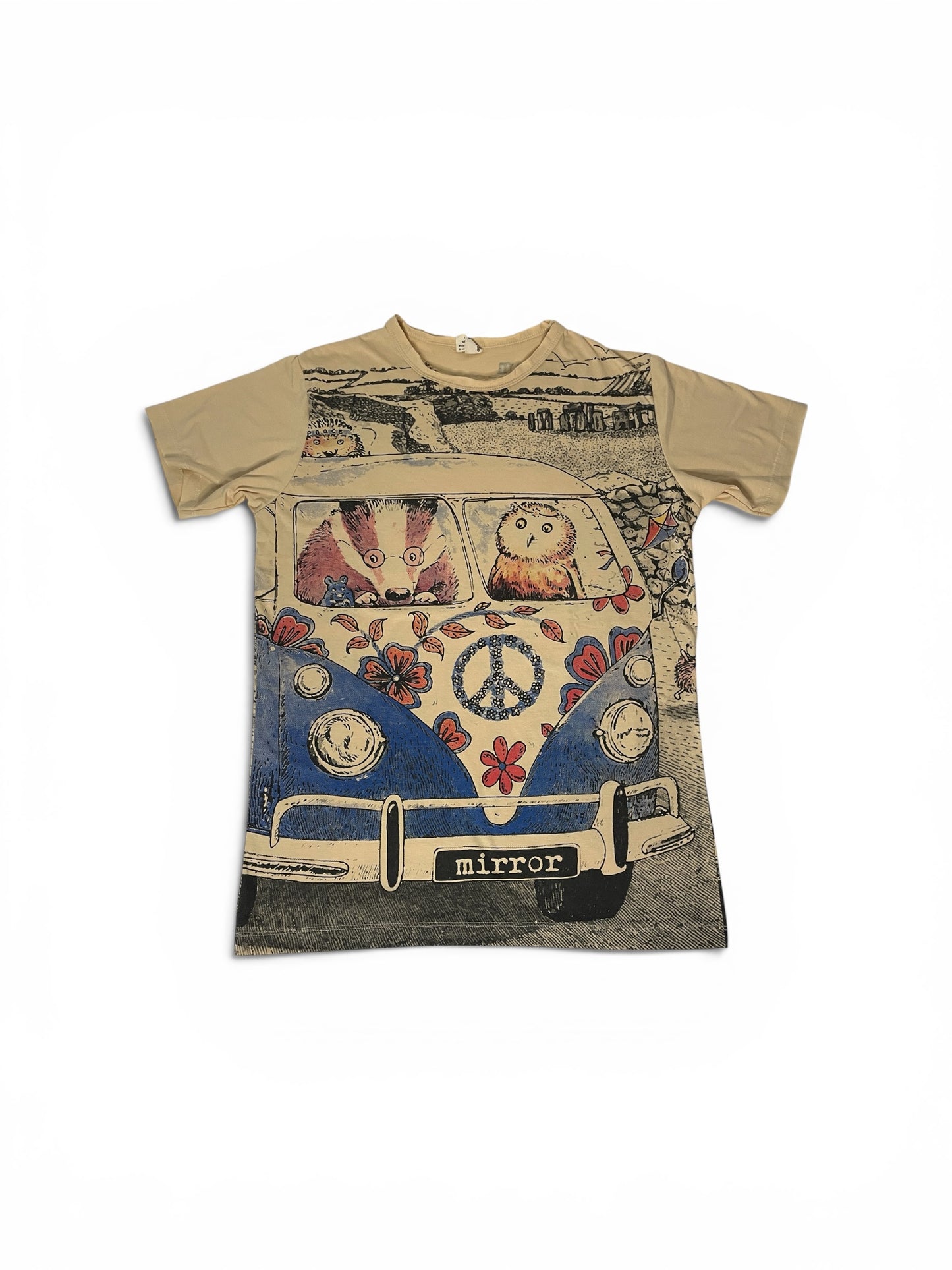 T-shirt beige con grafica Volkswagen Combi hippie decorato con fiori e simbolo peace, con gufo e tasso, stile vintage boho in vendita su QL Maglie
